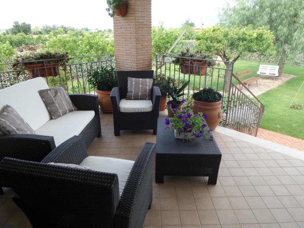 Bed and Breakfast Il Giardino Delle Zagare Fondi Exterior foto